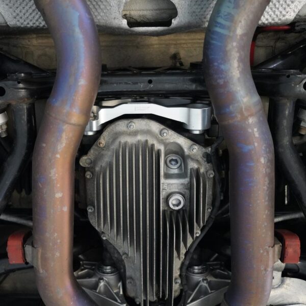 KMP BMW F-Series M2-M3-M4 Offset Bracket kit